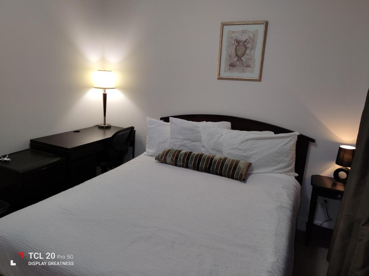 Sweet House B&B Saanich Экстерьер фото